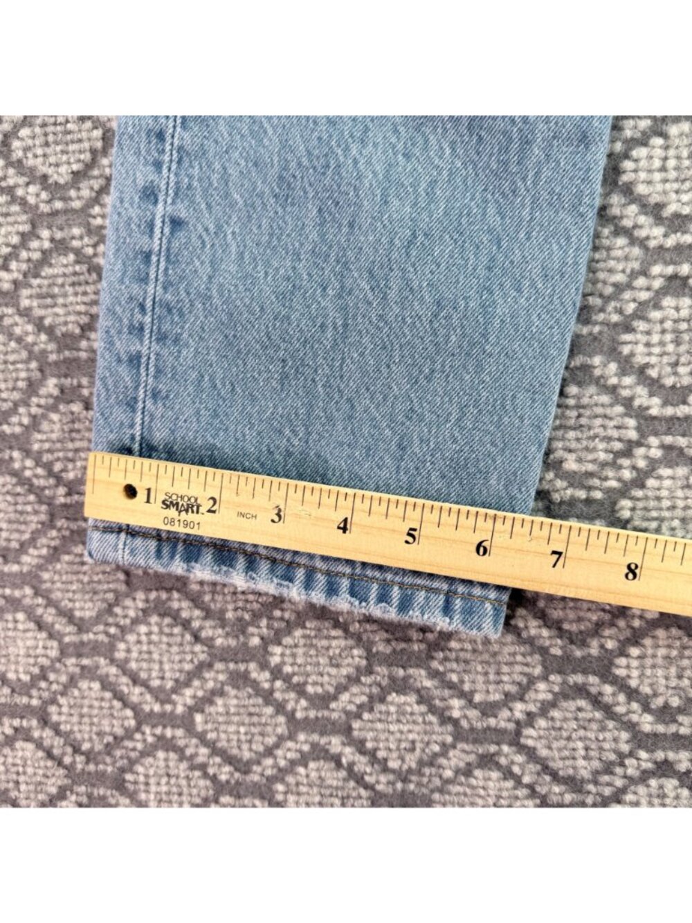 Levi’s 501 Distressed Light Wash Straight Leg Denim Jeans Size W24 L26 - Picture 11 of 16